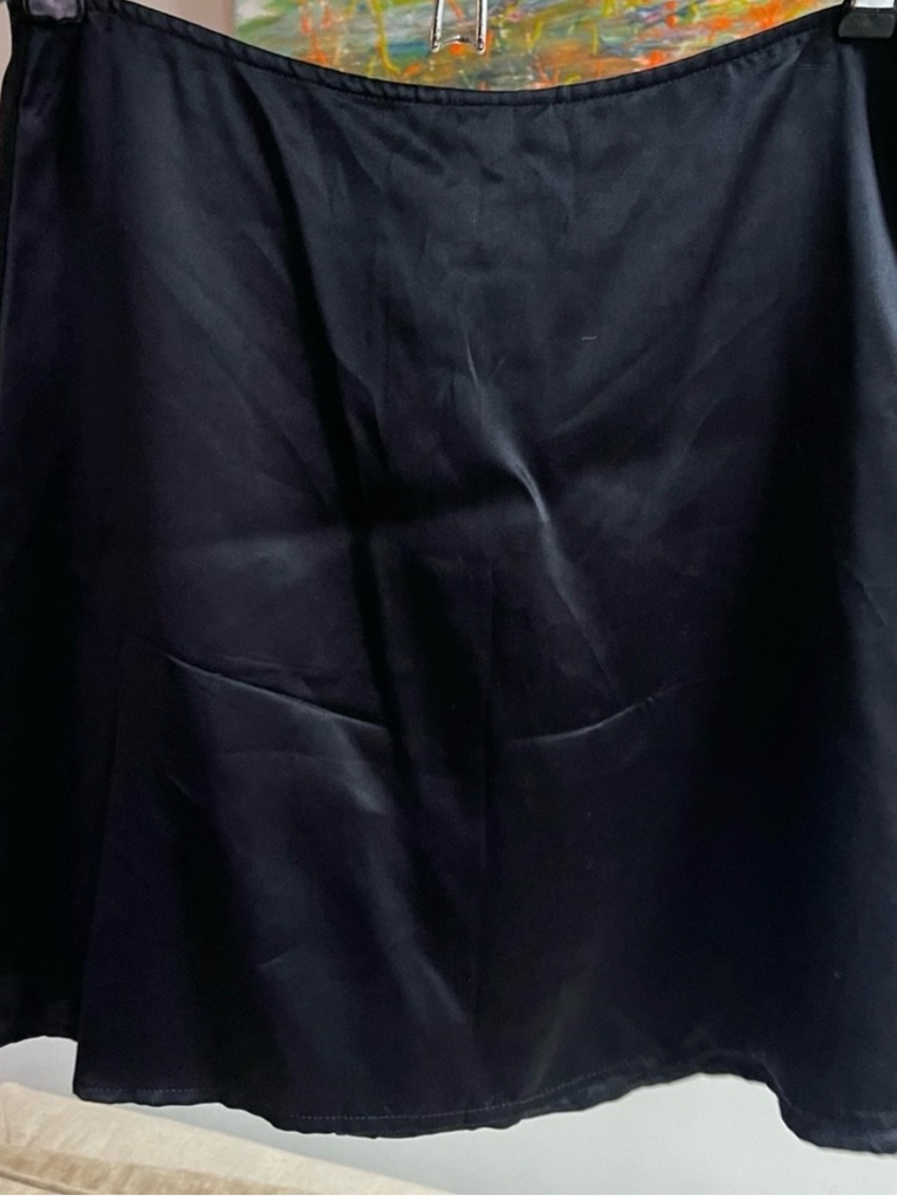 Reformation 100% Silk Black
Mini Skirt